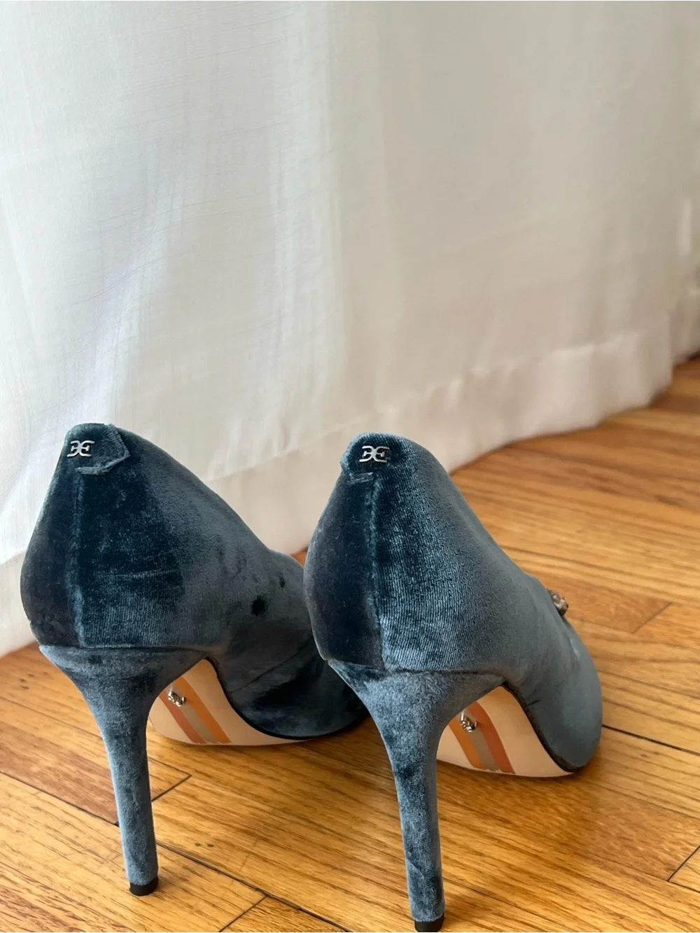 Sam Edelman Harriett Velvet Sapphire Blue Pump